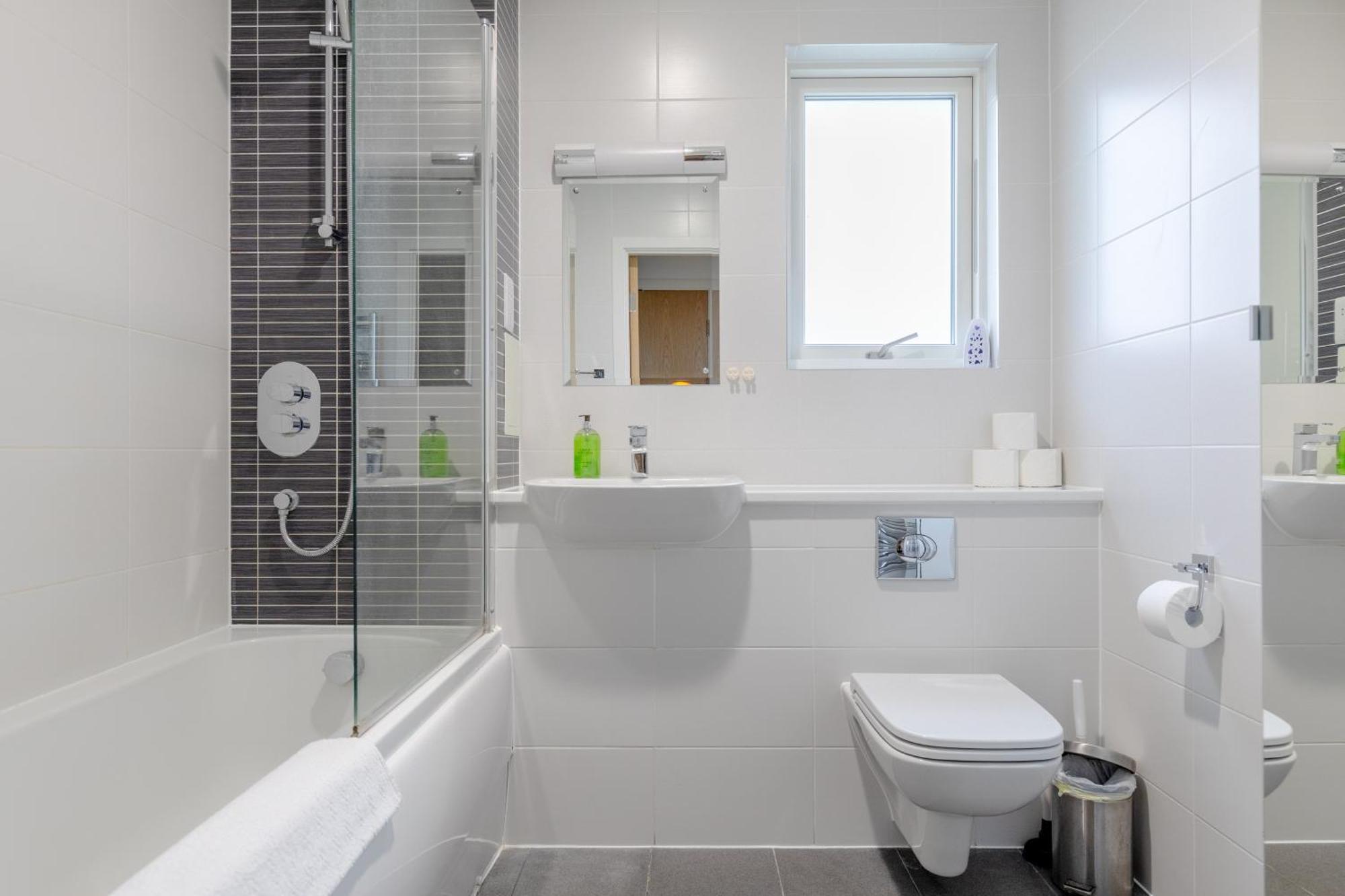 Appartement & Modern 1bd Flat With Balcony Hackney! *