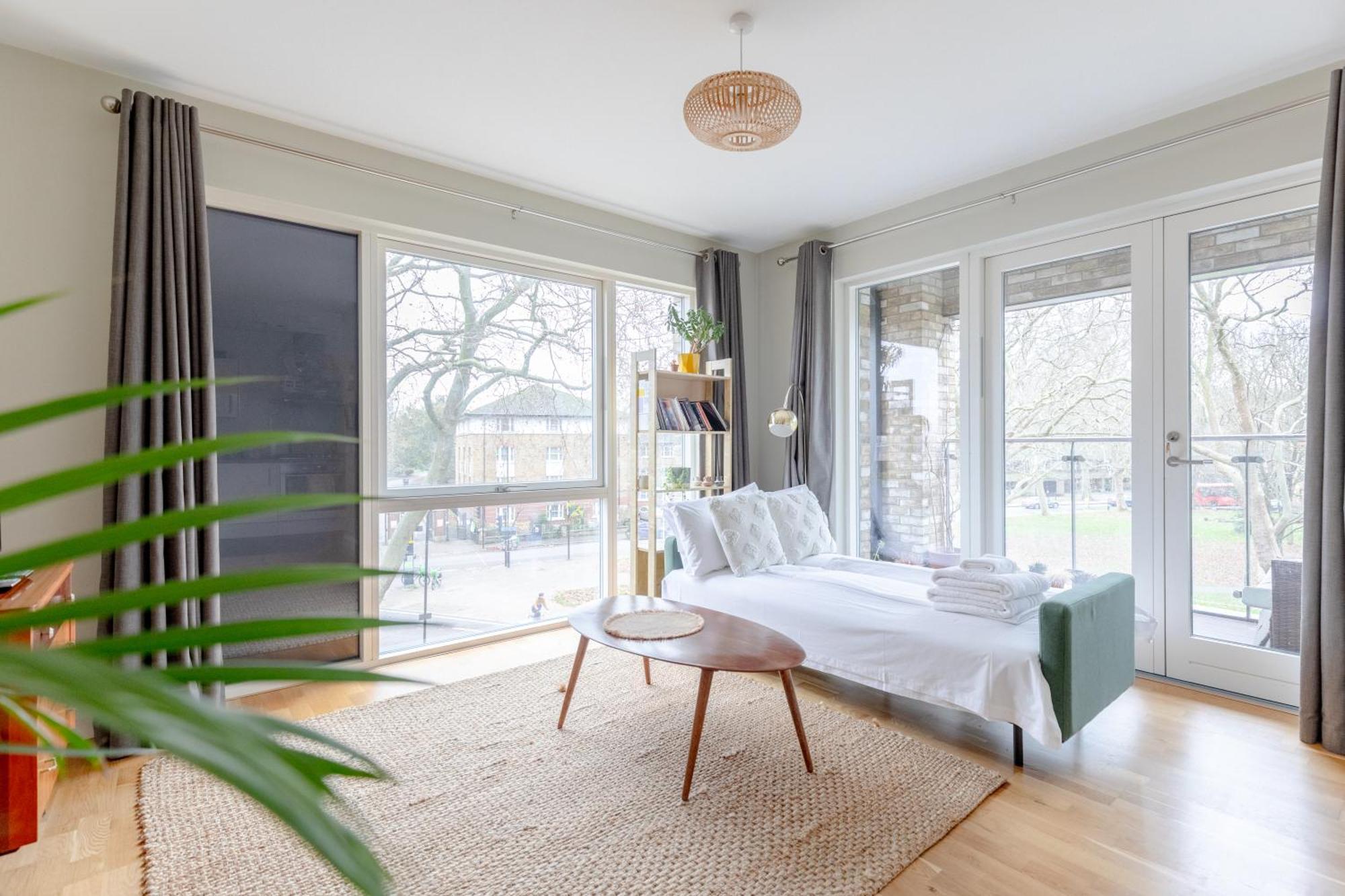 & Modern 1bd Flat With Balcony Hackney! Appartement *