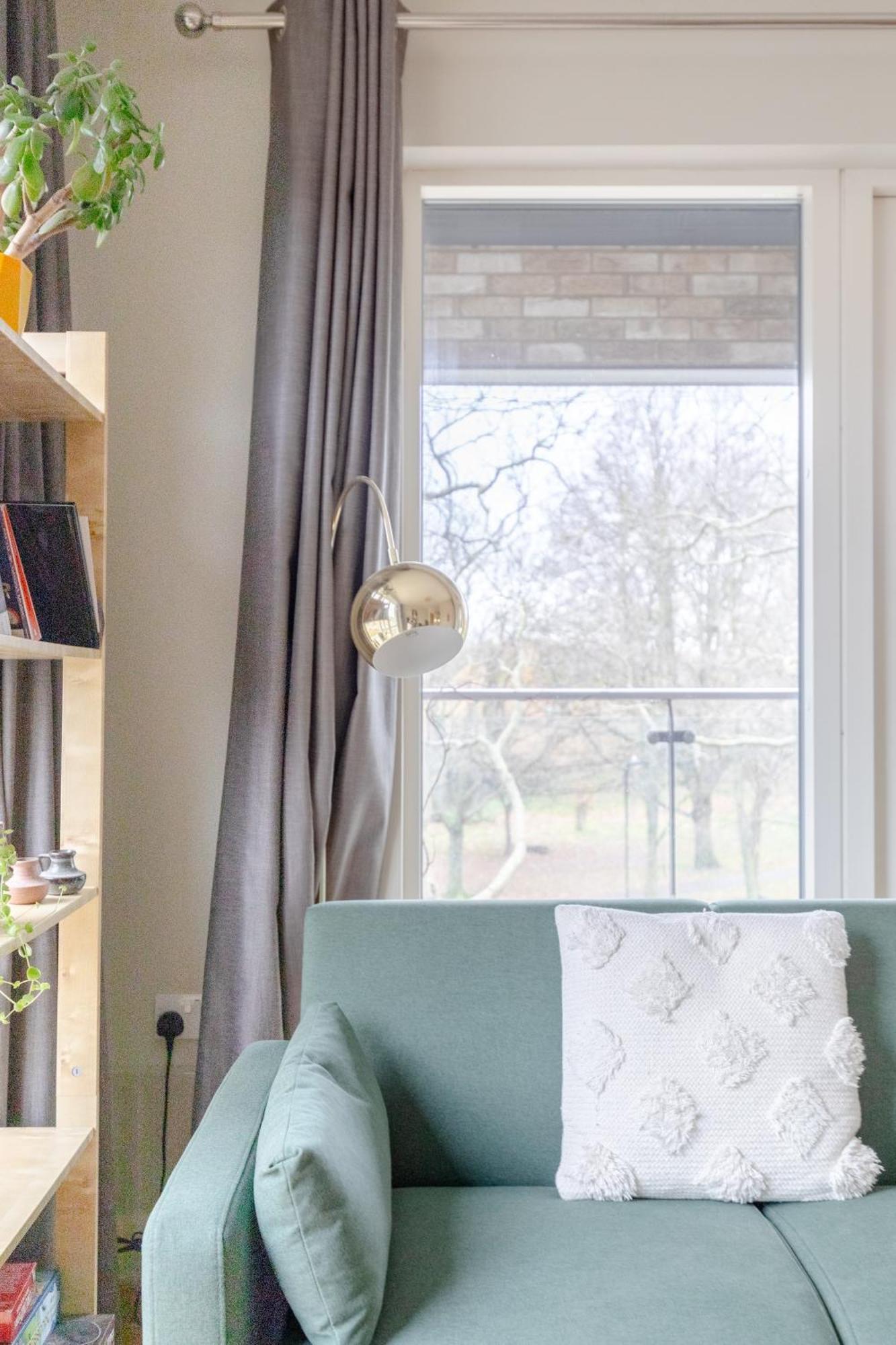 & Modern 1bd Flat With Balcony Hackney! Appartement *